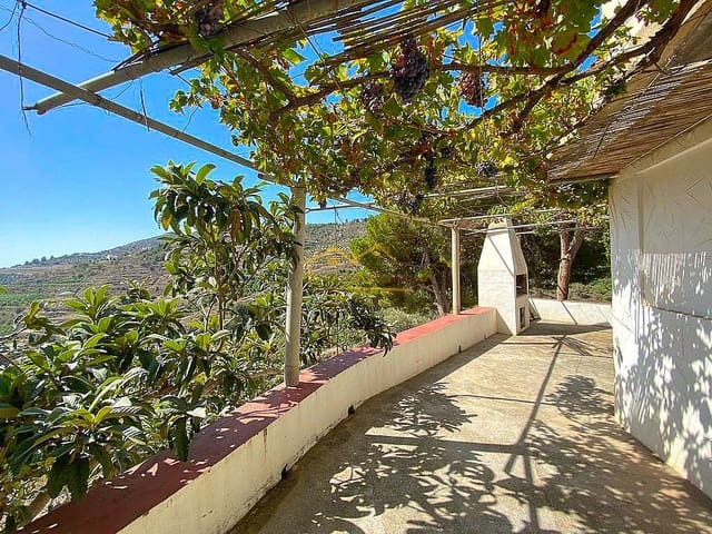 Grond te koop in Torrox Pueblo, Torrox - € 338.000 (Ref: 7754130)