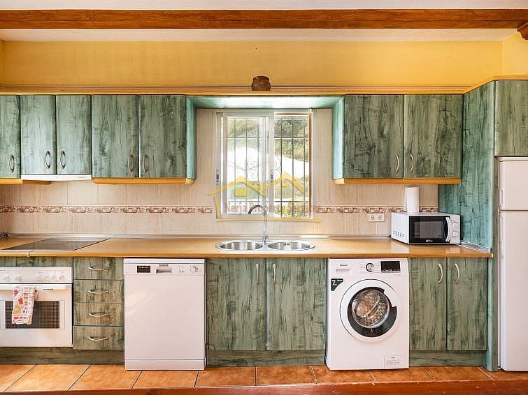 4 soveværelse Villa til salg i Nerja med swimmingpool garage - € 850.000 (Ref: 7798238)