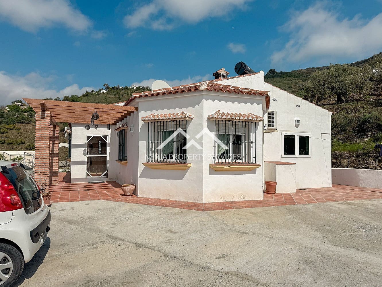 3 Zimmer Villa zu verkaufen in Competa mit Pool - 362.000 € (Ref: 7860564)