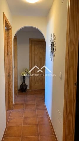 2 Zimmer Apartment zu vermieten in Frigiliana mit Pool - 900 € (Ref: 7863065)