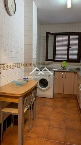 2 Zimmer Apartment zu vermieten in Frigiliana mit Pool - 900 € (Ref: 7863065)