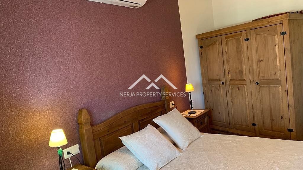 2 Zimmer Apartment zu vermieten in Frigiliana mit Pool - 900 € (Ref: 7863065)
