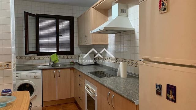 2 Zimmer Apartment zu vermieten in Frigiliana mit Pool - 900 € (Ref: 7863065)