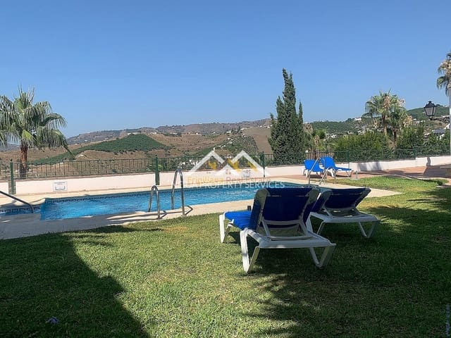 2 Zimmer Apartment zu vermieten in Frigiliana mit Pool - 900 € (Ref: 7863065)