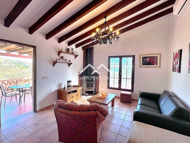 2 soverom Villa til leie i Frigiliana med svømmebasseng - € 1 200 (Ref: 7869239)