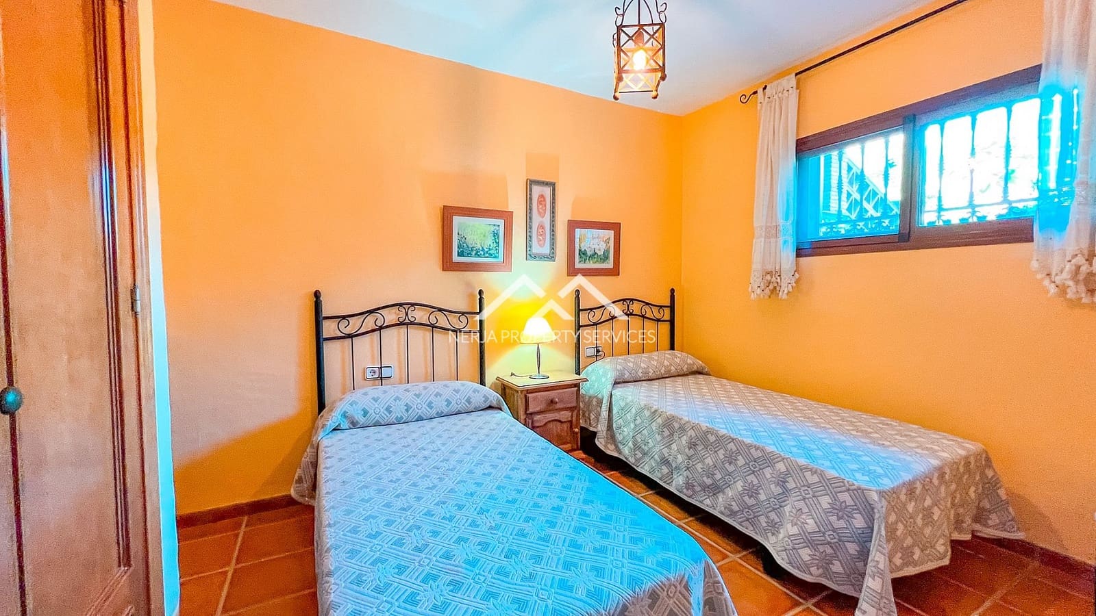 3 makuuhuone Huvila vuokrattavana paikassa Frigiliana mukana uima-altaan 
autotalli - 1 600 € (Ref: 7882316)