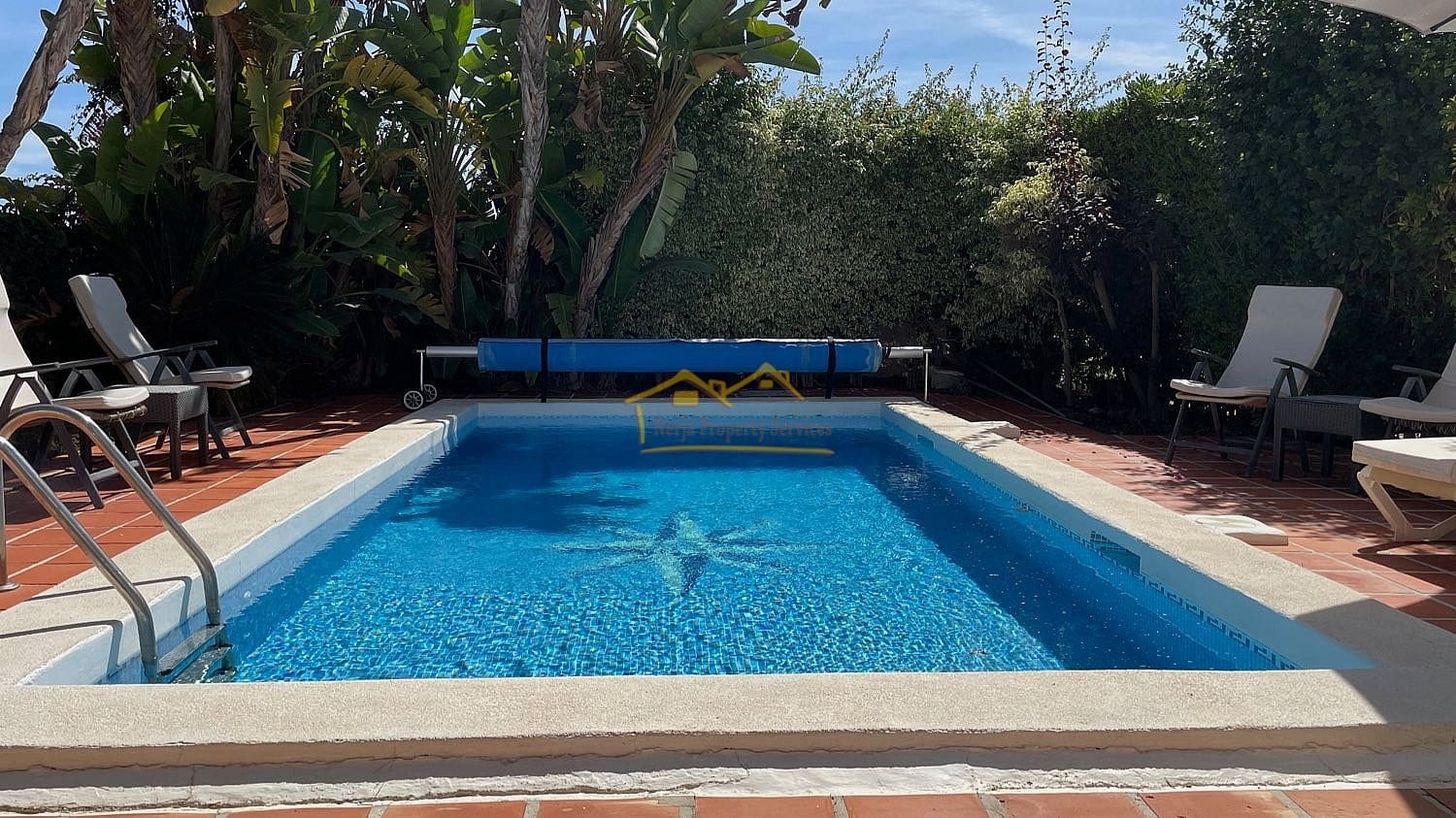 4 sypialnia Willa na sprzedaż w Nerja z basenem - 699 000 € (Ref: 7921662)