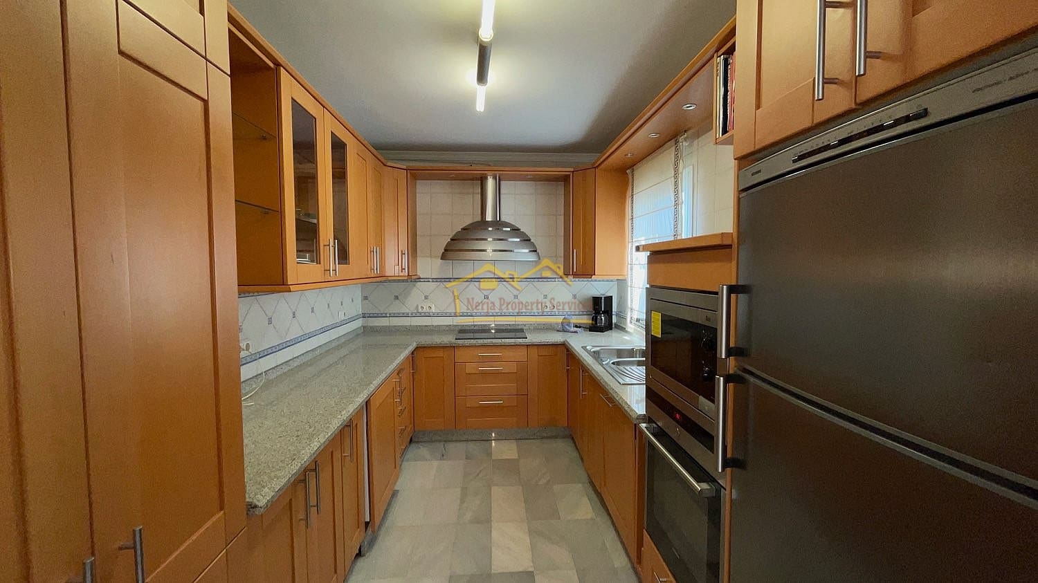 4 sypialnia Willa na sprzedaż w Nerja z basenem - 699 000 € (Ref: 7921662)