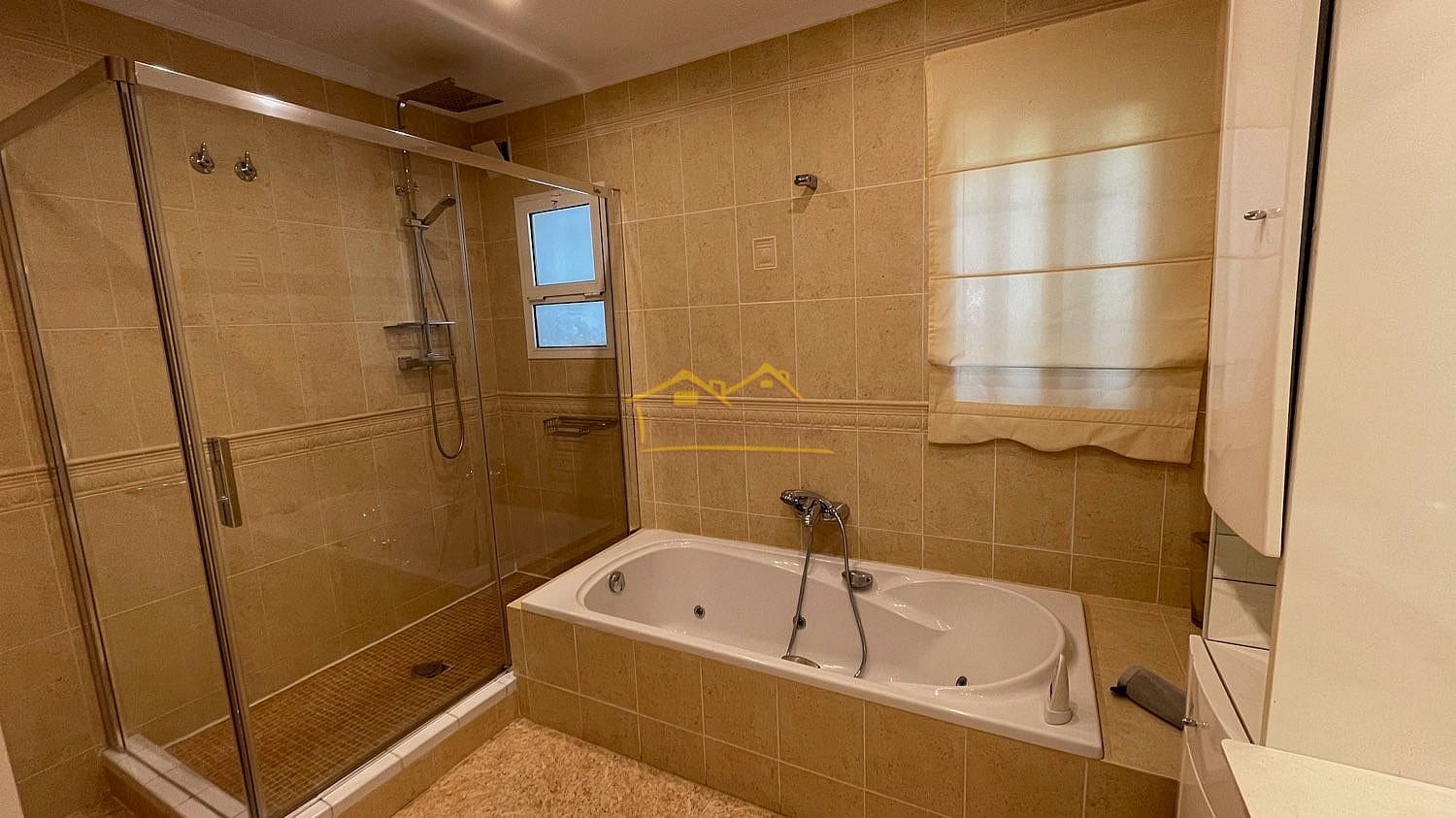 4 sypialnia Willa na sprzedaż w Nerja z basenem - 699 000 € (Ref: 7921662)