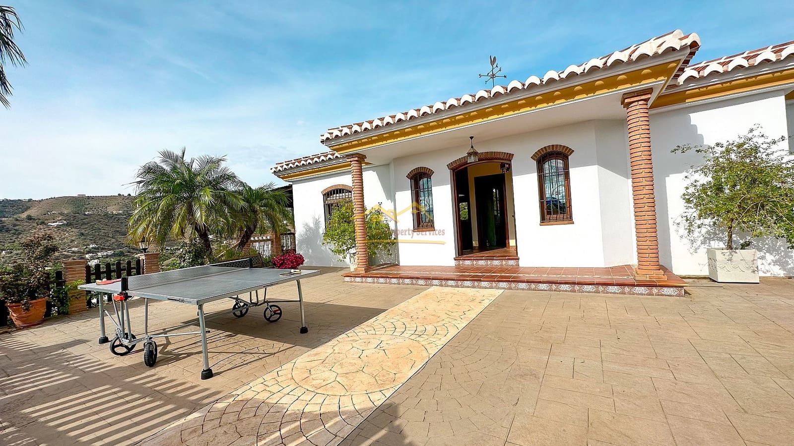 3 soveværelse Villa til salg i Frigiliana med swimmingpool garage - € 615.000 (Ref: 7927775)