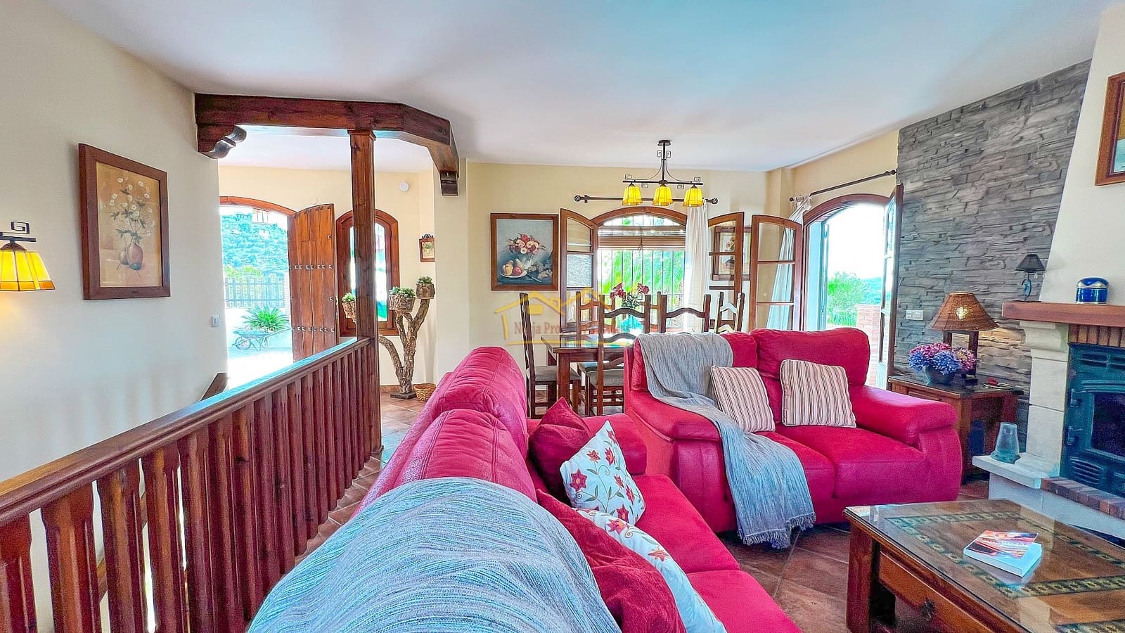 3 soveværelse Villa til salg i Frigiliana med swimmingpool garage - € 615.000 (Ref: 7927775)