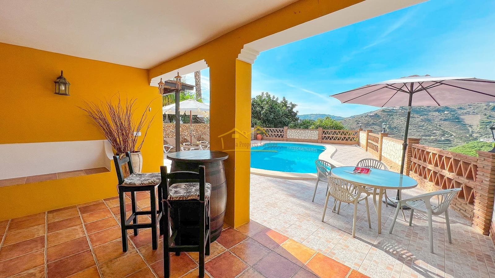 3 soveværelse Villa til salg i Frigiliana med swimmingpool garage - € 615.000 (Ref: 7927775)