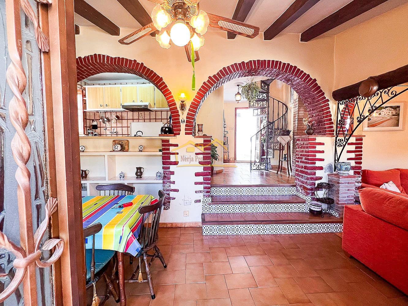 3 sovrum Finca/Hus på landet till salu i Frigiliana med pool - 399 000 € (Ref: 7991680)