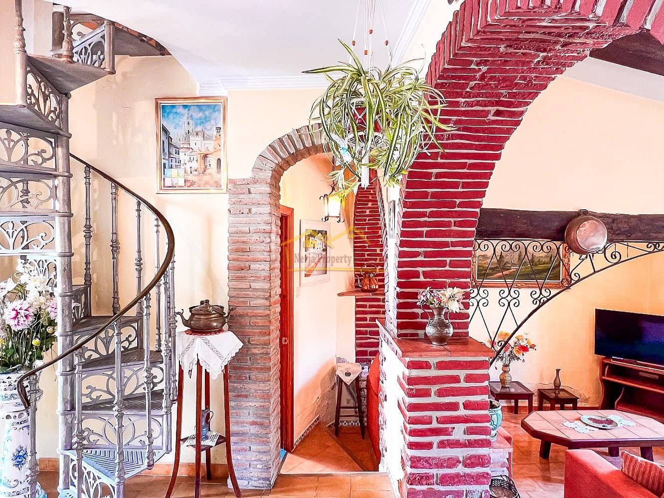 3 sovrum Finca/Hus på landet till salu i Frigiliana med pool - 399 000 € (Ref: 7991680)