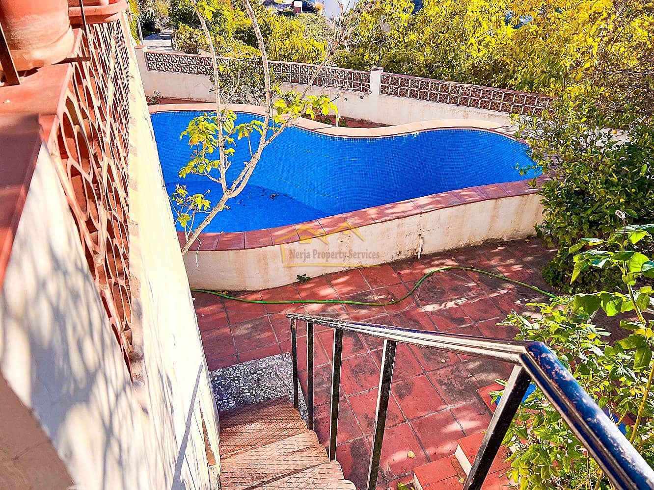 3 sovrum Finca/Hus på landet till salu i Frigiliana med pool - 399 000 € (Ref: 7991680)