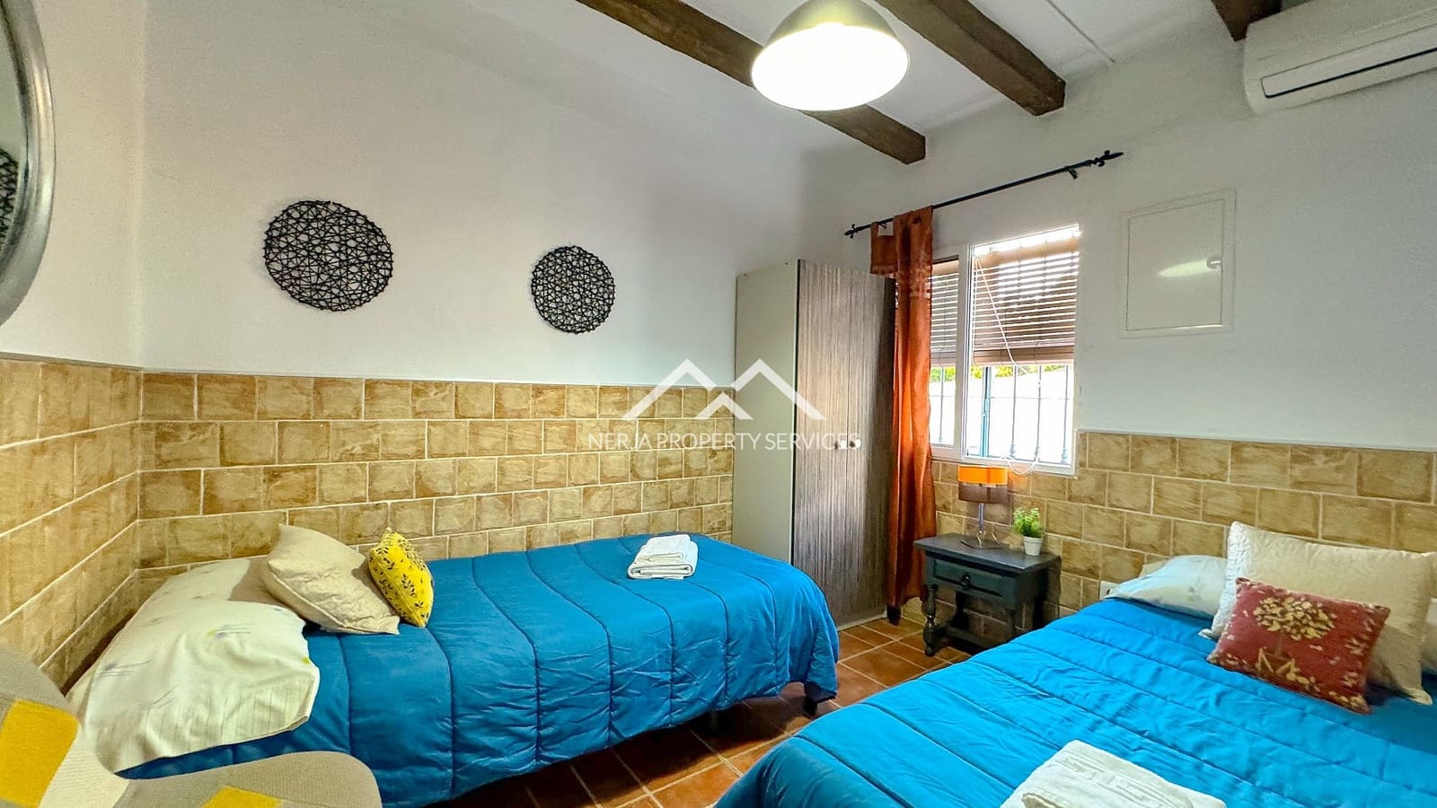 3 bedroom Villa for rent in Nerja with pool garage - € 1,850 (Ref: 8022754)