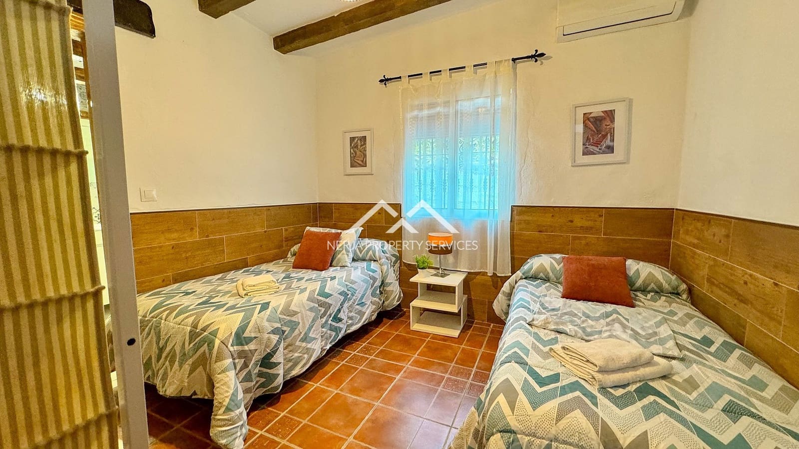 3 bedroom Villa for rent in Nerja with pool garage - € 1,850 (Ref: 8022754)