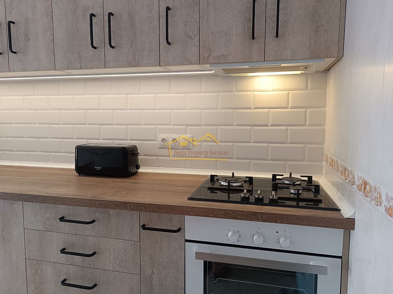 3 soverom Hus til leie i Frigiliana - € 1 300 (Ref: 8024915)