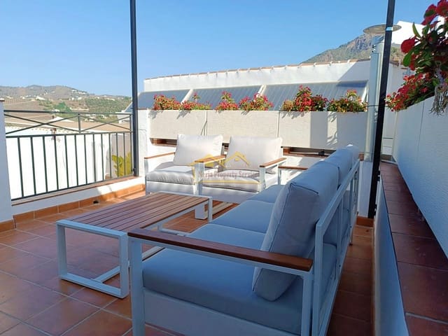 3 soverom Hus til leie i Frigiliana - € 1 300 (Ref: 8024915)