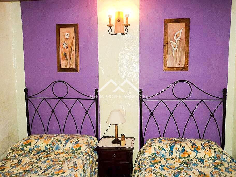 3 slaapkamer Villa te huur in Frigiliana met zwembad garage - € 1.400 (Ref: 8024916)