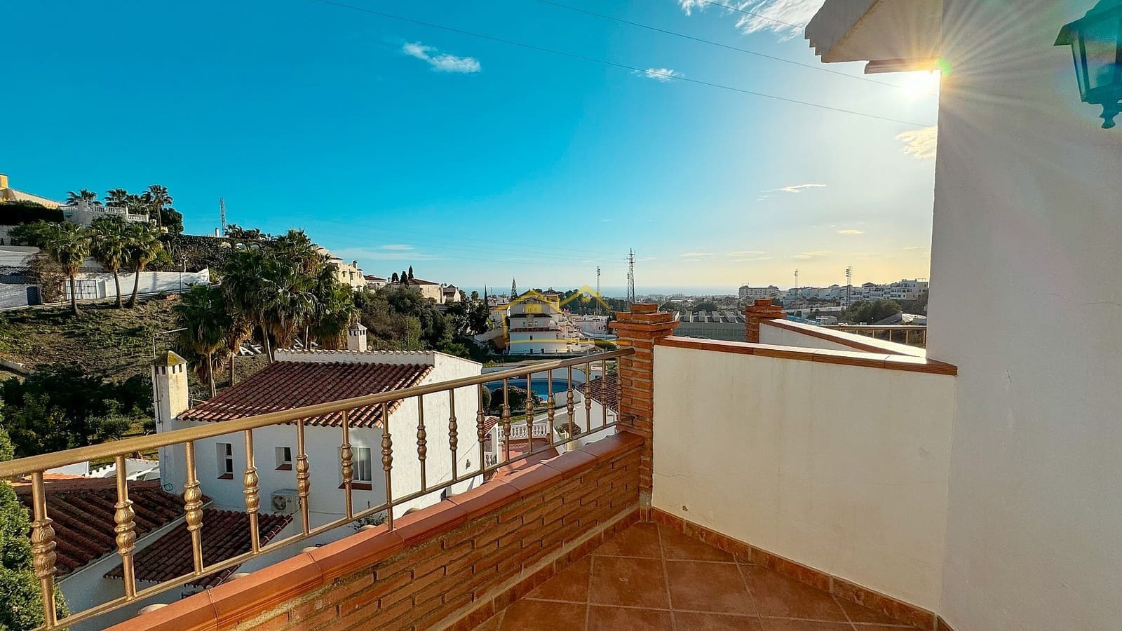 4 soverom Villa til salgs i Nerja med garasje - € 495 000 (Ref: 8083166)