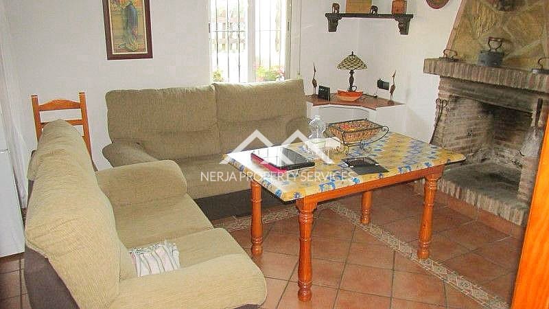 3 bedroom Villa for rent in Frigiliana with pool garage - € 1,500 (Ref: 8086170)