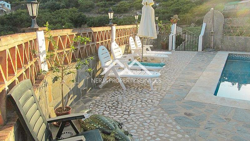 3 bedroom Villa for rent in Frigiliana with pool garage - € 1,500 (Ref: 8086170)