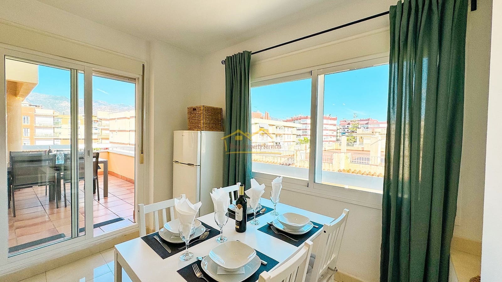 2 soverom Penthouse til salgs i Nerja - € 465 000 (Ref: 8116097)