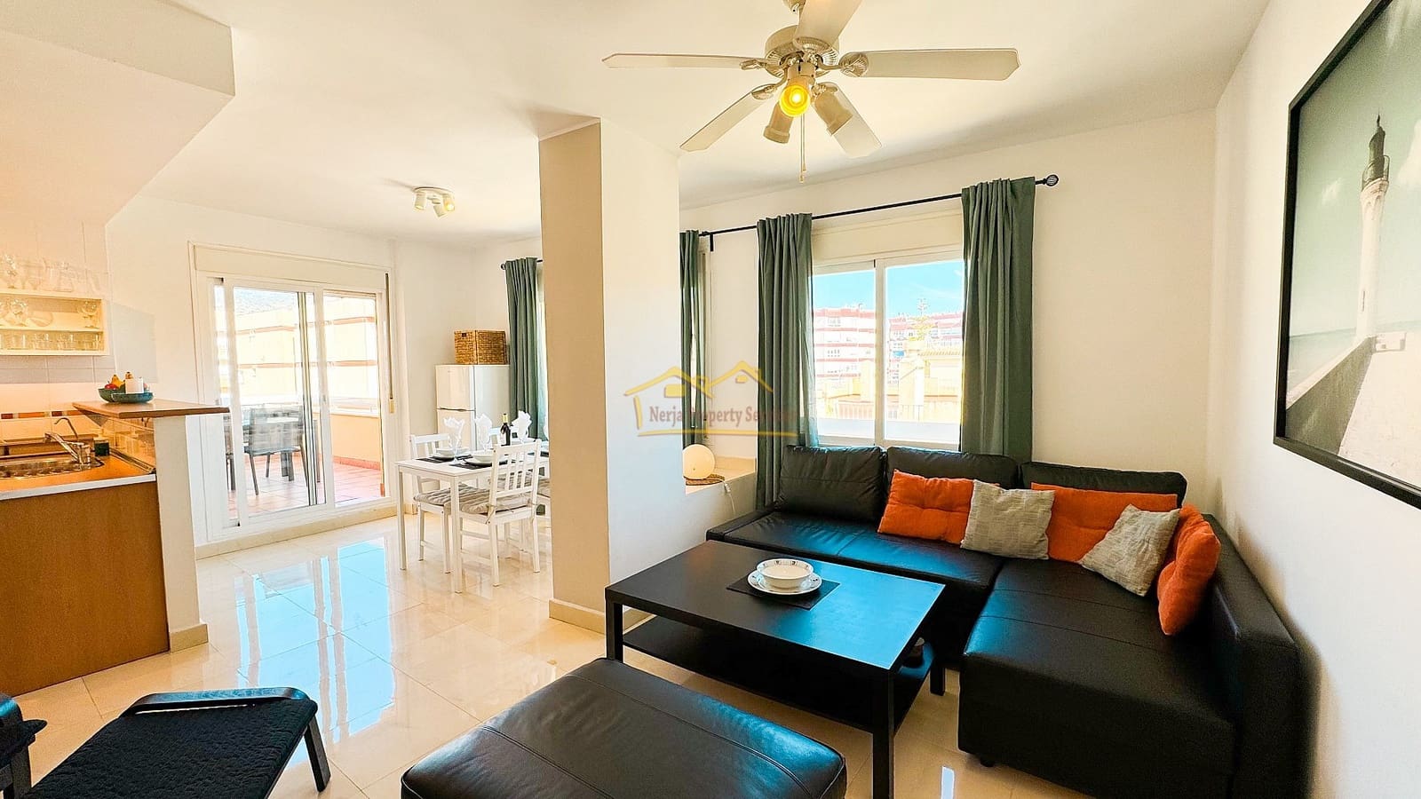 2 soverom Penthouse til salgs i Nerja - € 465 000 (Ref: 8116097)