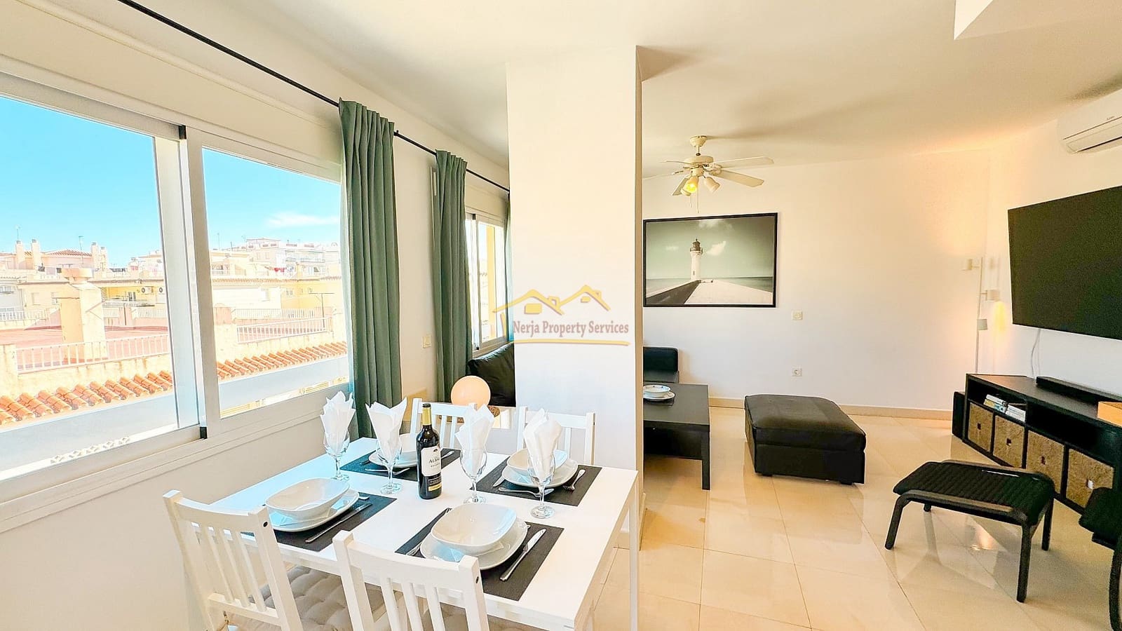 2 soverom Penthouse til salgs i Nerja - € 465 000 (Ref: 8116097)