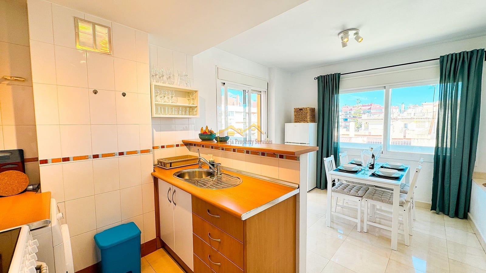 2 soverom Penthouse til salgs i Nerja - € 465 000 (Ref: 8116097)
