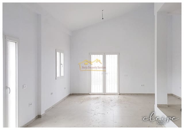 3 slaapkamer Villa te koop in Frigiliana - € 676.000 (Ref: 8132908)