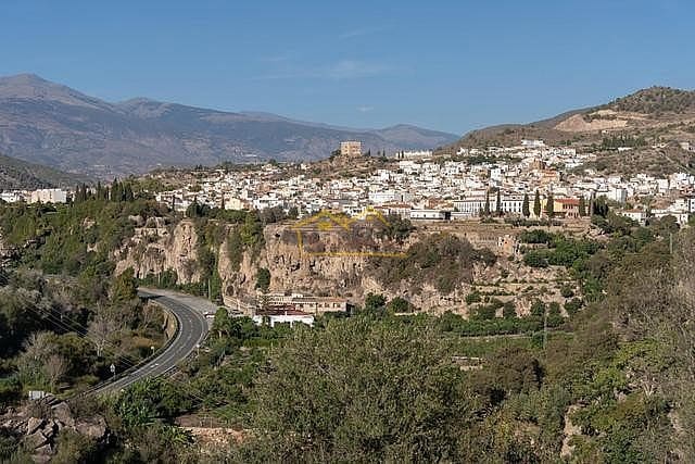 3 soverom Villa til salgs i Velez de Benaudalla med svømmebasseng garasje - € 360 000 (Ref: 8141888)