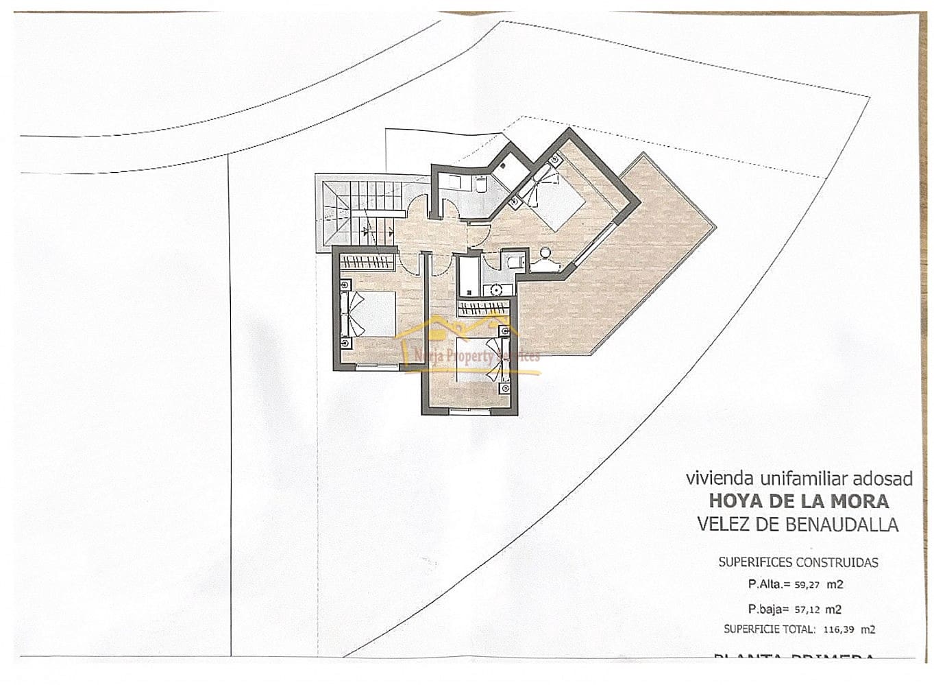 3 soverom Villa til salgs i Velez de Benaudalla med svømmebasseng garasje - € 360 000 (Ref: 8141888)