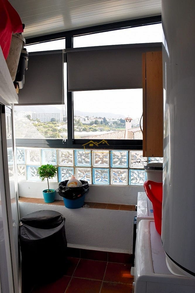 3 soverom Villa til salgs i Nerja med svømmebasseng garasje - € 630 000 (Ref: 8172000)