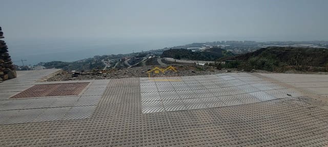 Ubebygd land til salgs i Torrox Pueblo, Torrox - € 180 000 (Ref: 8205305)