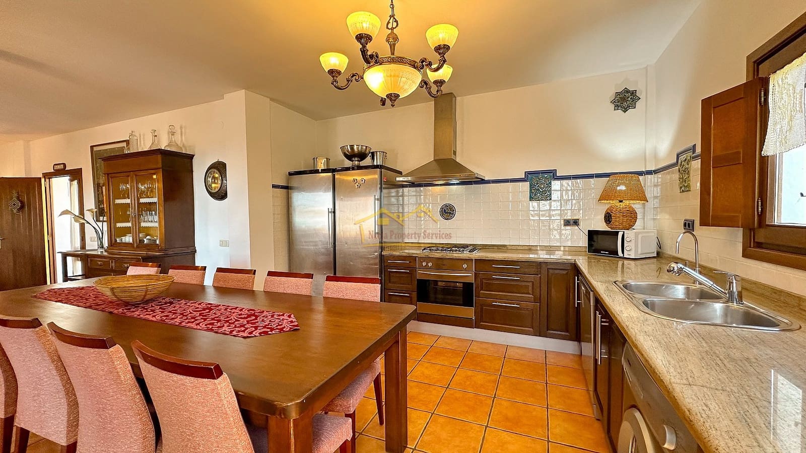 7 soveværelse Villa til salg i Frigiliana med swimmingpool garage - € 1.300.000 (Ref: 8205625)