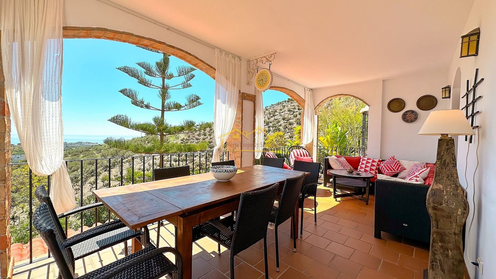 7 soveværelse Villa til salg i Frigiliana med swimmingpool garage - € 1.300.000 (Ref: 8205625)