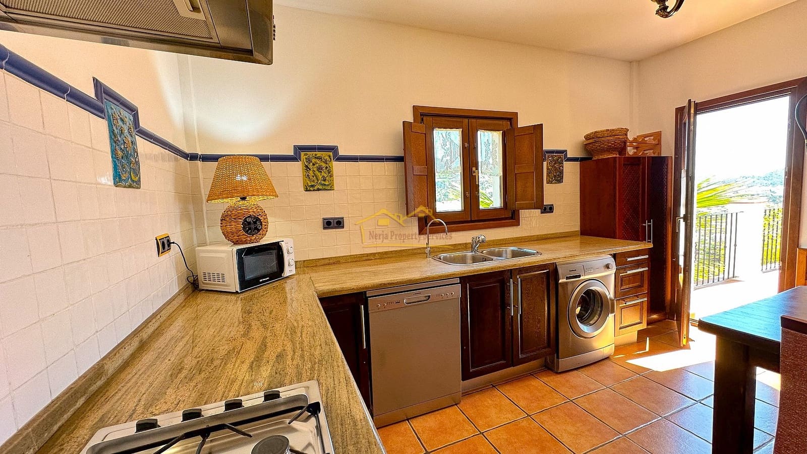 7 soveværelse Villa til salg i Frigiliana med swimmingpool garage - € 1.300.000 (Ref: 8205625)