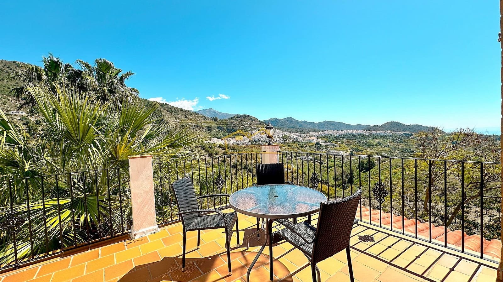7 soveværelse Villa til salg i Frigiliana med swimmingpool garage - € 1.300.000 (Ref: 8205625)