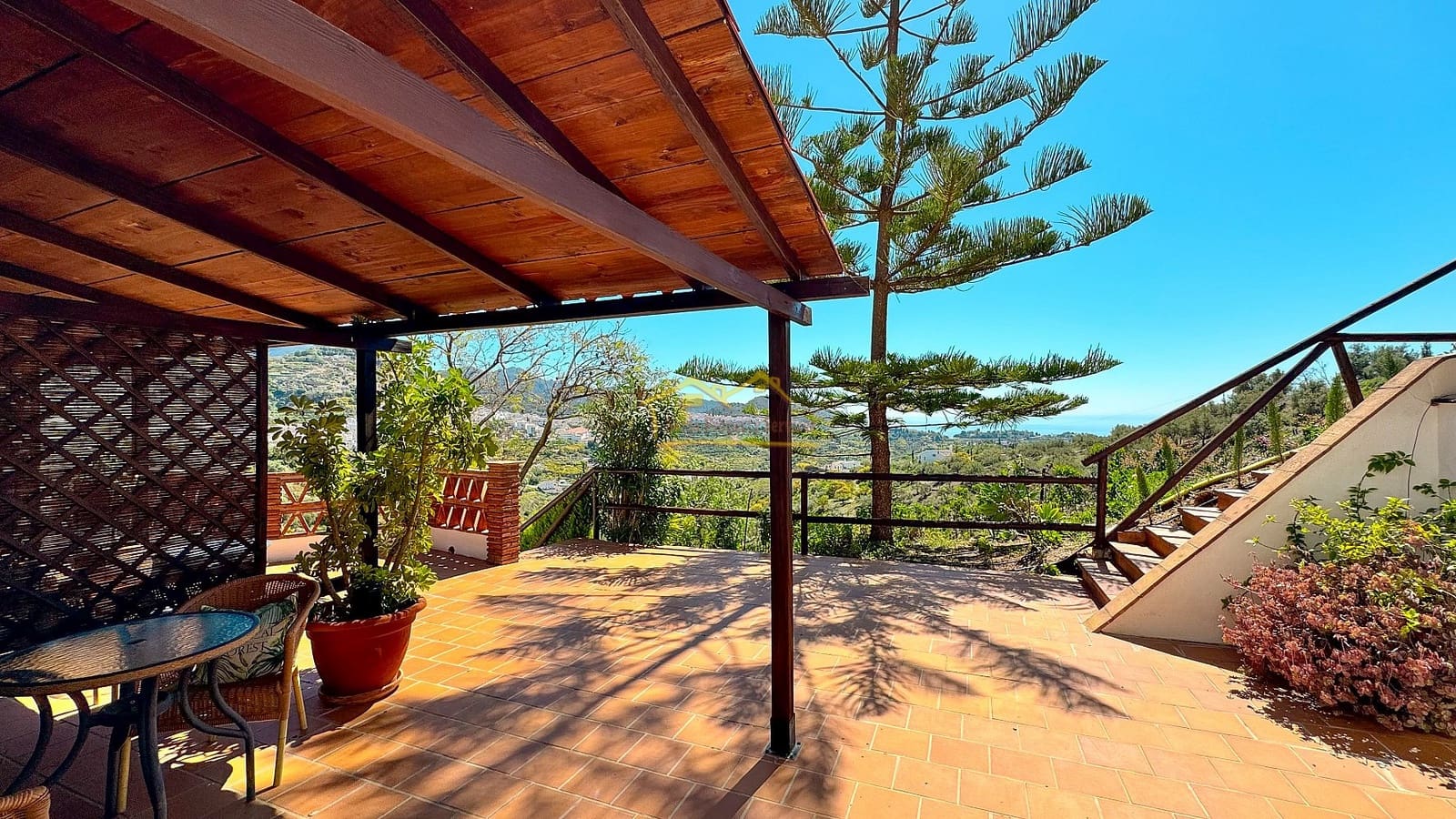 7 soveværelse Villa til salg i Frigiliana med swimmingpool garage - € 1.300.000 (Ref: 8205625)