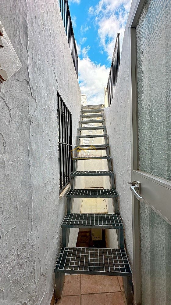 3 soveværelse Byhus til salg i Frigiliana - € 225.000 (Ref: 8304661)