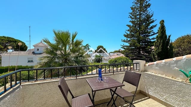 4 bedroom Townhouse for rent in Centro, Nerja with pool garage - € 3,100 (Ref: 8316908)