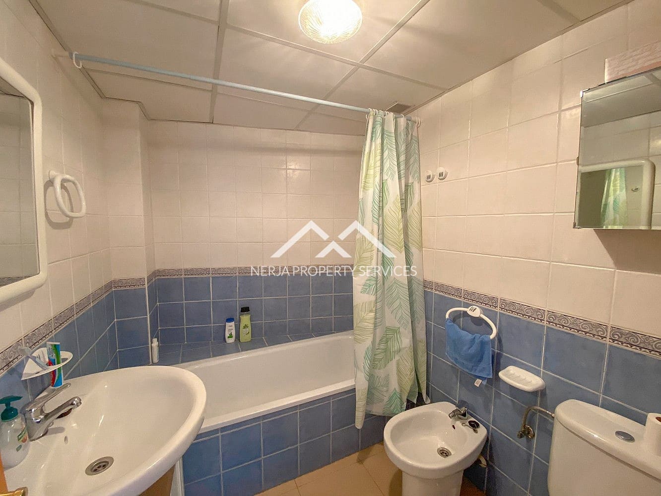 2 slaapkamer Appartement te huur in Nerja met zwembad - € 900 (Ref: 8317051)