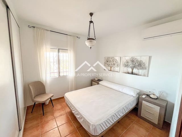 3 sovrum Villa att hyra i Torrox Pueblo, Torrox med pool garage - 1 600 € (Ref: 8370011)