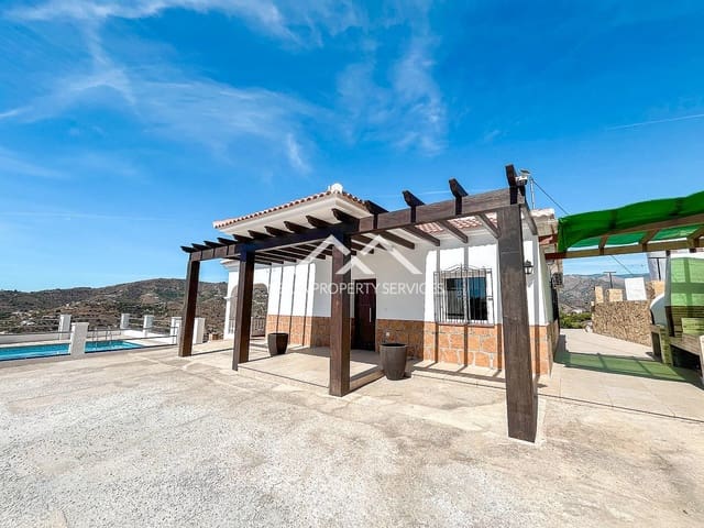 3 sovrum Villa att hyra i Torrox Pueblo, Torrox med pool garage - 1 600 € (Ref: 8370011)