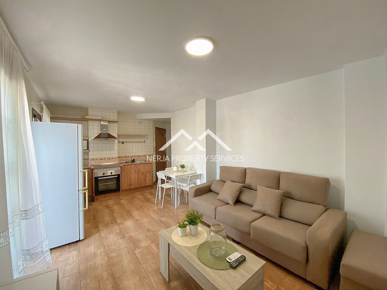 2 bedroom Apartment for rent in Frigiliana - € 750 (Ref: 8416307)