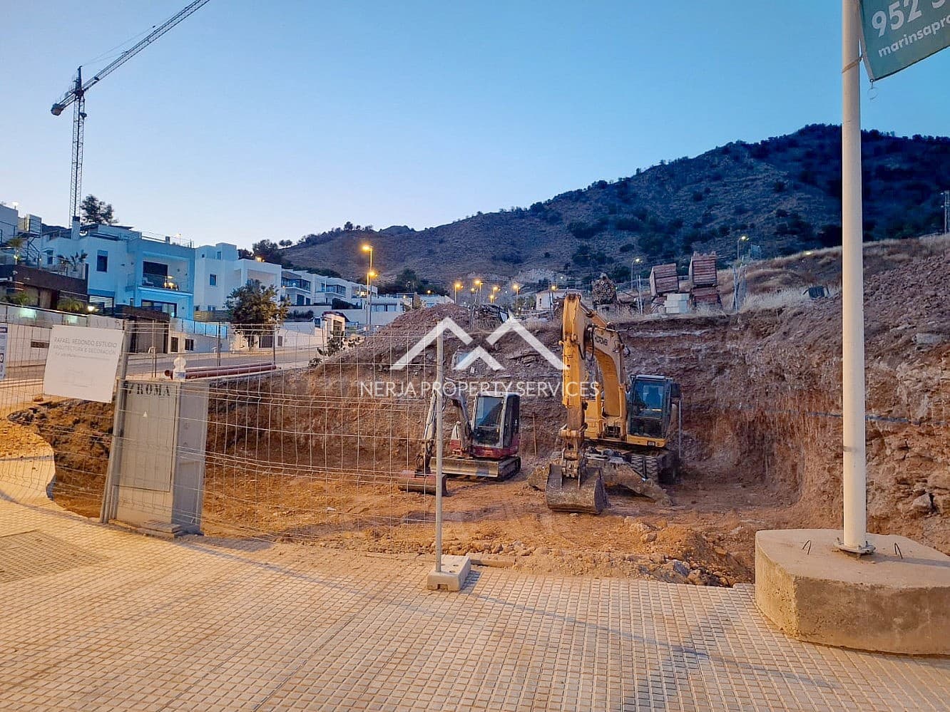 3 soverom Villa til salgs i Nerja med svømmebasseng - € 895 000 (Ref: 8421738)