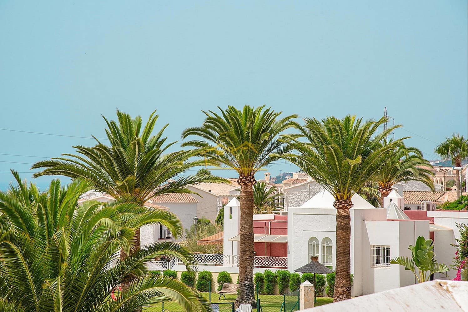 3 soveværelse Byhus til salg i Nerja med swimmingpool garage - € 390.000 (Ref: 8451018)