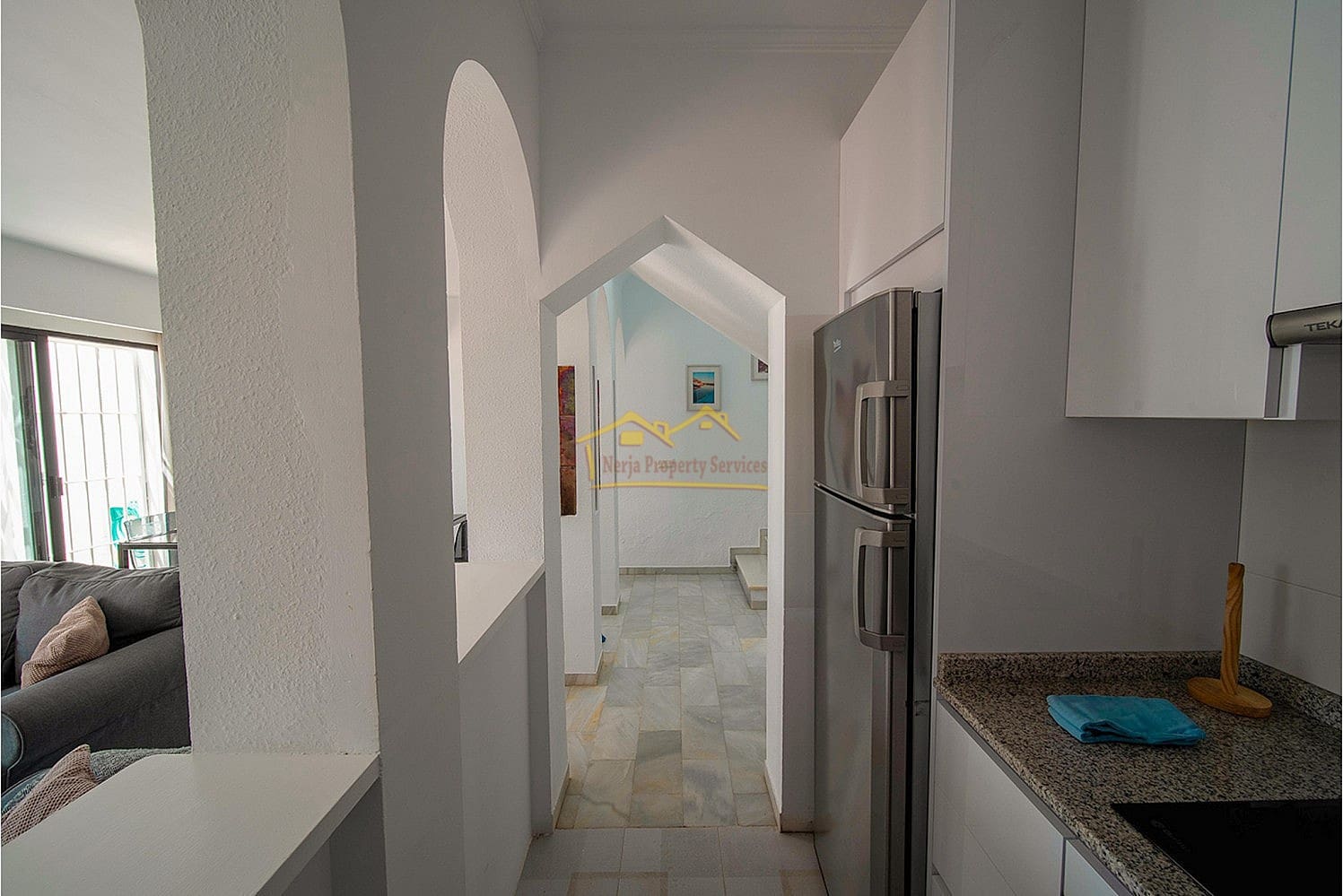 3 soveværelse Byhus til salg i Nerja med swimmingpool garage - € 390.000 (Ref: 8451018)